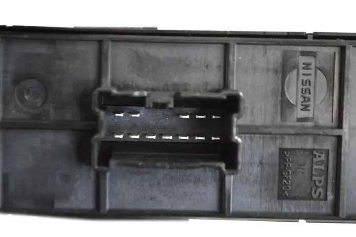 Nissan Juke I F15 (2010 - 2018) 254111KA5A Блок кнопок стеклоподъемников — фото 4