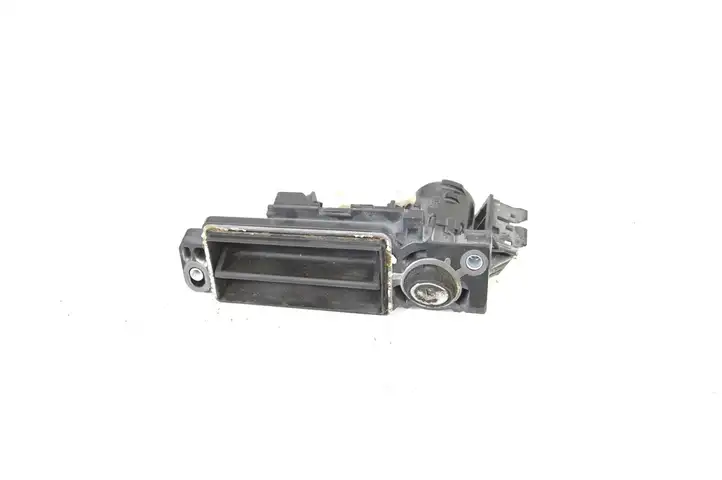 Mercedes-Benz SLK R171 (2005 - 2011) A2037500693 Кнопка закрытия багажника — фото 1