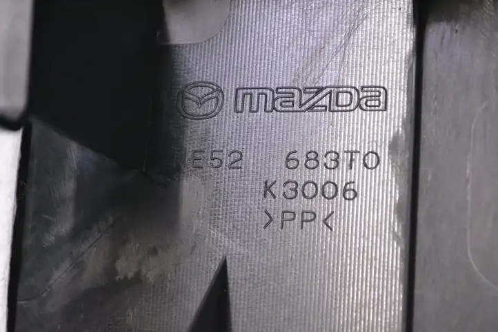 Mazda MX-5 NC Miata (2008 - 2015) NE52683T0 Прочие детали салона — фото 5