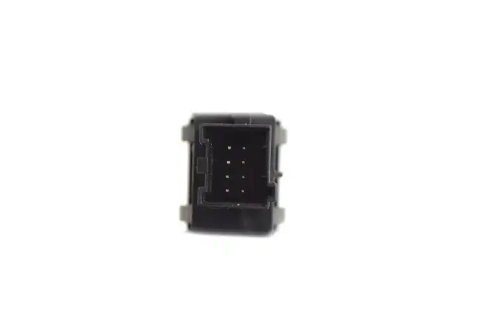 Iveco Daily Daily 6th gen (2012 - 2020) 5801527940 Кнопка фаркопа в багажнике — фото 4