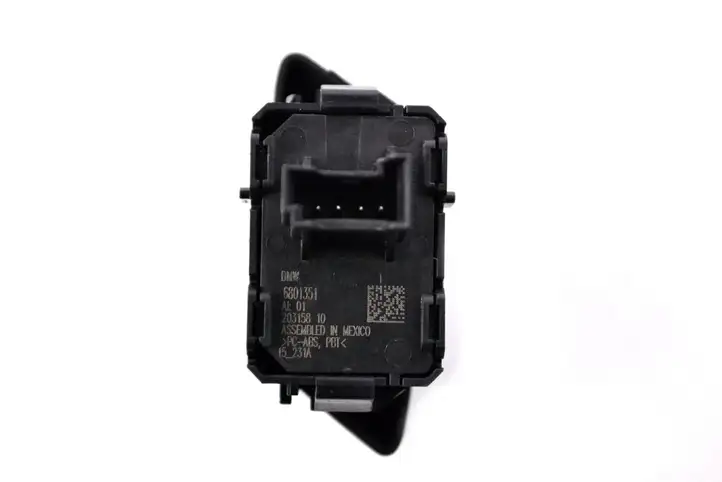 BMW X5 F15 (2013 - 2017) 6801351 Кнопка фаркопа в багажнике — фото 5