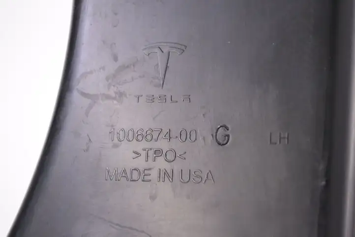 Tesla Model S (2016 - 2021) 100667400G Прочая отделка багажника — фото 5