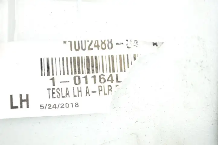 Tesla Model S (2016 - 2021) 100248804K Обшивка стойки A — фото 5