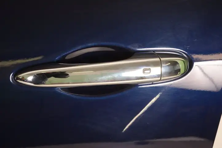 Maserati Levante (2017 - ) Дверь — фото 2