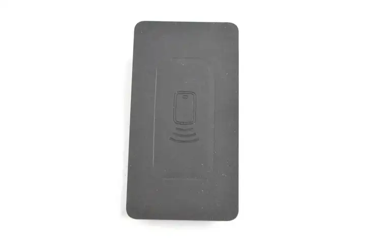 BMW 3 G20 G21 (2019 - ) 8715929 Модуль беспроводной зарядки — фото 1