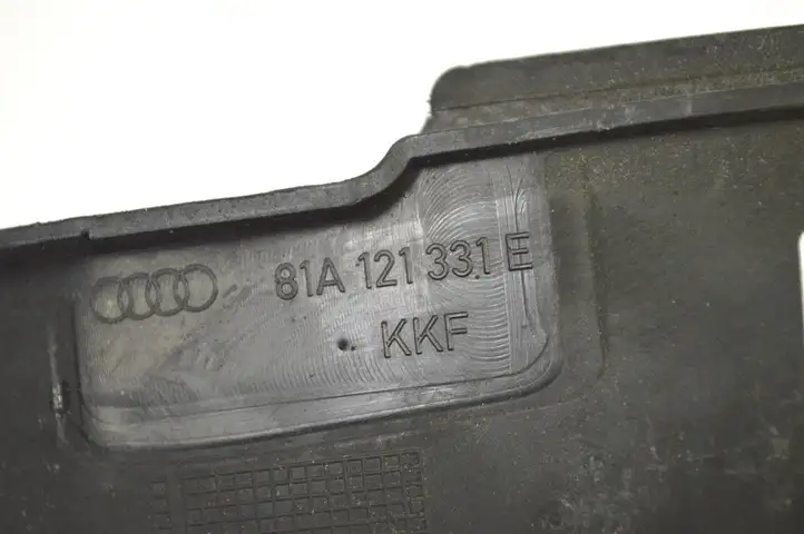 Audi Q2 - (2016 - ) 81A121331E Прочие детали моторного отсека — фото 5