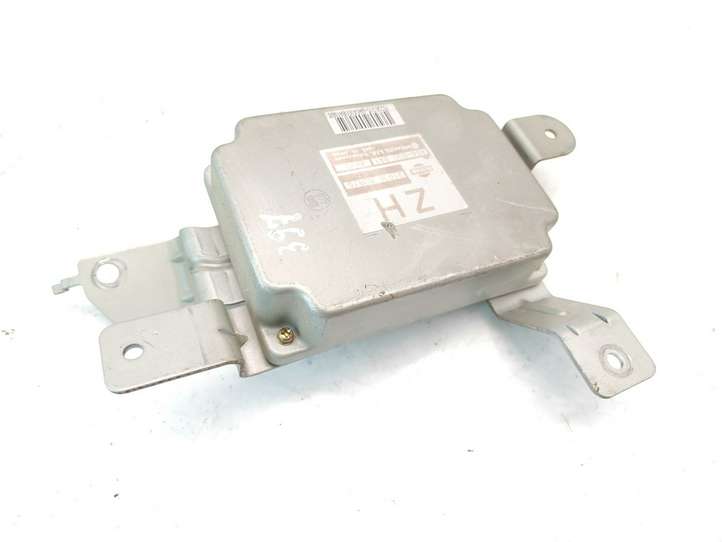 Nissan Almera Tino (2000 - 2006)  31036BU815 Блок управления коробки передач