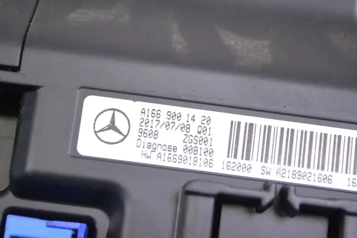 Mercedes-Benz GLS X166 (2015 - 2019) A1669001420 Дисплей — фото 4
