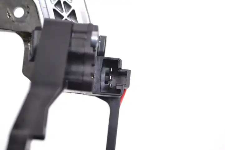 Mitsubishi Outlander (2014 - 2016) 2401A008 Кнопки на рулевом колесе — фото 4