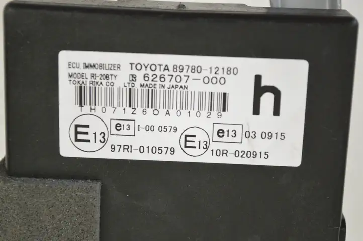 Toyota Auris 150 (2006 - 2012) 626707000 Блок иммобилайзера — фото 5