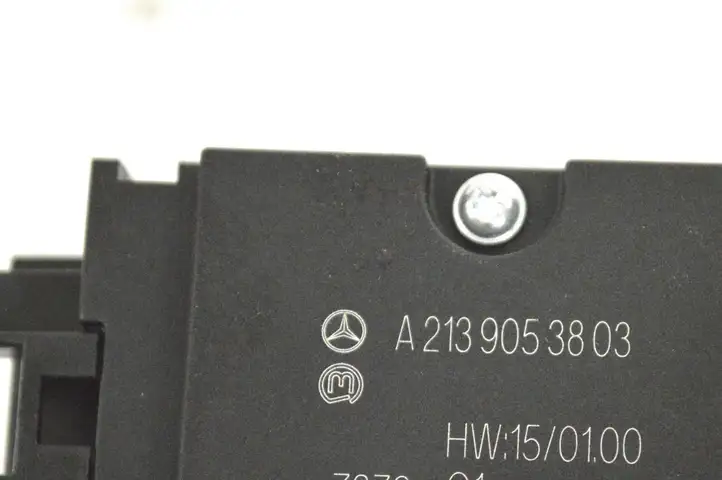 Mercedes-Benz E W213 (2016 - ) A2139053803 Кнопка ручного тормоза — фото 5