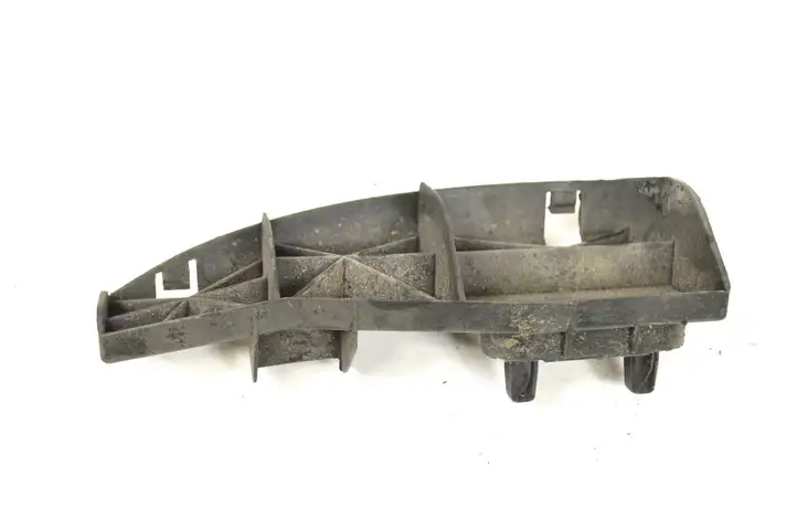 Toyota Corolla Verso E121 (2004 - 2007) 525630F010 Кронштейн угловой части бампера — фото 1