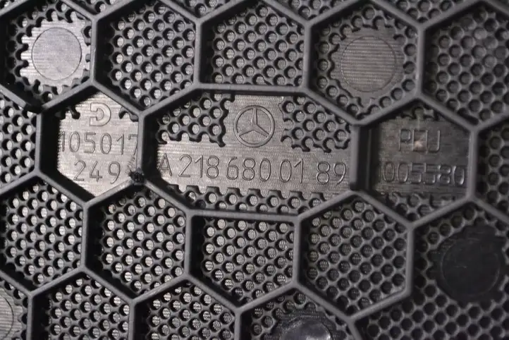 Mercedes-Benz CLS C218,X218 (2011 - 2017) A2186800189 Декоративная планка — фото 5