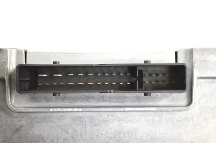 Audi A4 S4 B8 8K (2007 - 2011) 8T0035223J Усилитель звука — фото 4