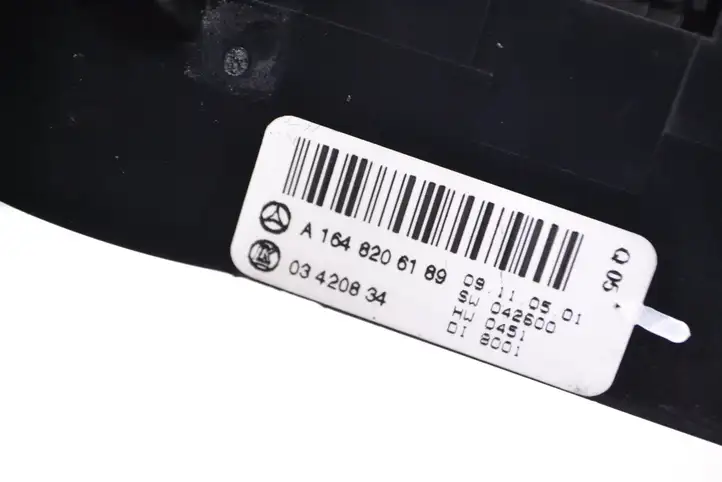 Mercedes-Benz ML W164 (2005 - 2011) A1648206189 Блок кнопок на панели — фото 4