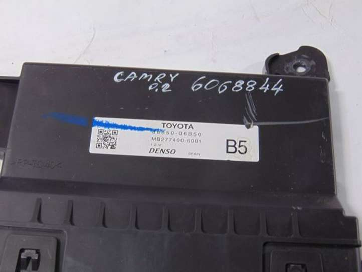 Toyota Camry (2017 - 2020)  8865006840 Модуль блока управления кондиционером