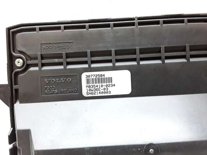 Volvo XC60 (2008 - 2013)  30772584 Экран/ дисплей / маленький экран
