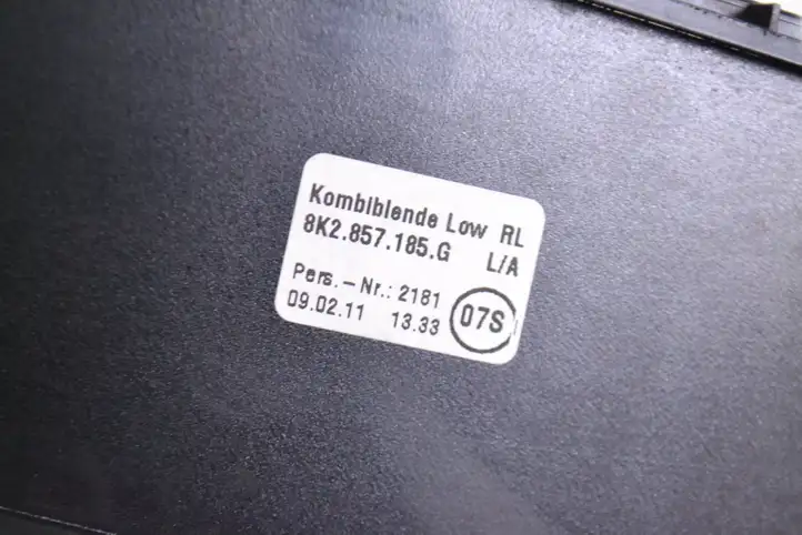 Audi A4 S4 B8 8K (2007 - 2011) 8K2857185G Декоративная планка — фото 5