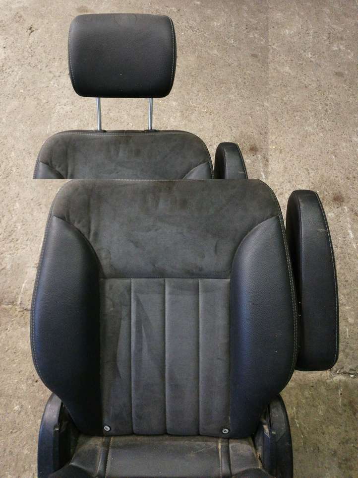 Mercedes-Benz R W251 (2005 - 2013)  30044200 Второй ряд сидений