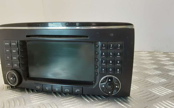 Mercedes-Benz R W251 (2005 - 2013)  A2518200979 Радио/ проигрыватель CD/DVD / навигация