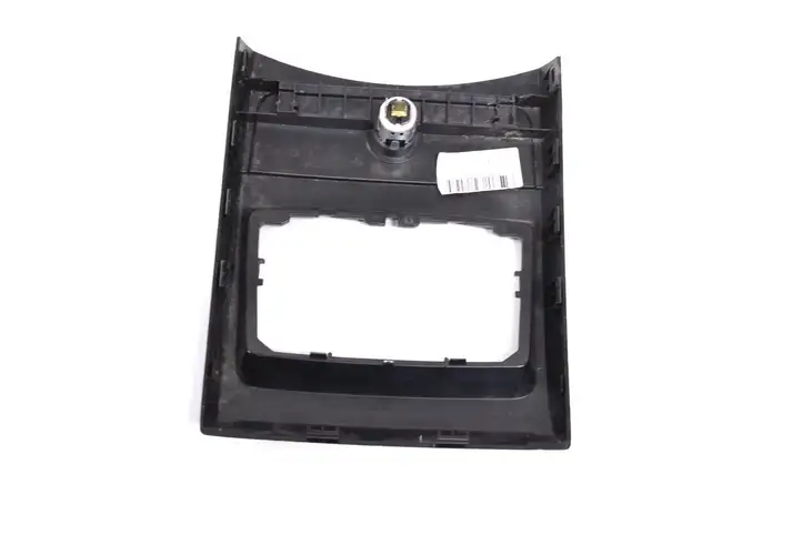 BMW 1 F20 F21 (2011 - 2019) 9227886 Другая деталь консоли (туннеля) — фото 4