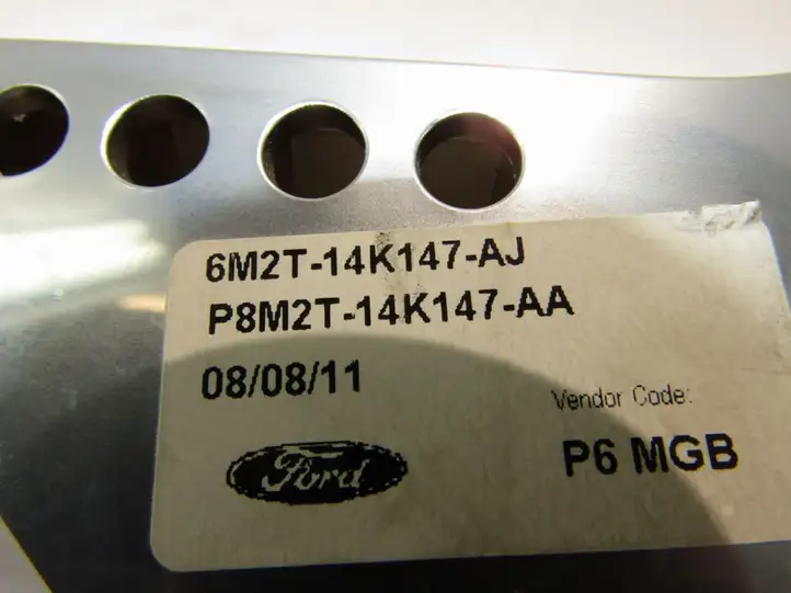 Ford Galaxy (2010 - 2015) Кнопки на рулевом колесе — фото 4
