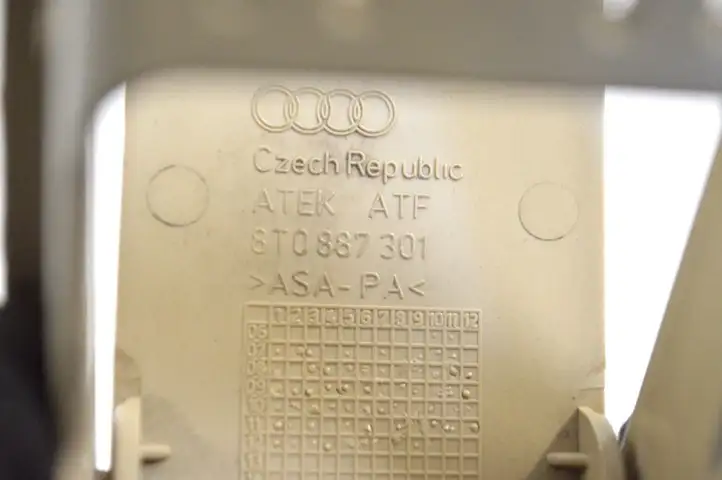 Audi A6 C7 (2011 - 2014) 8T0887301 Прочие детали салона — фото 4