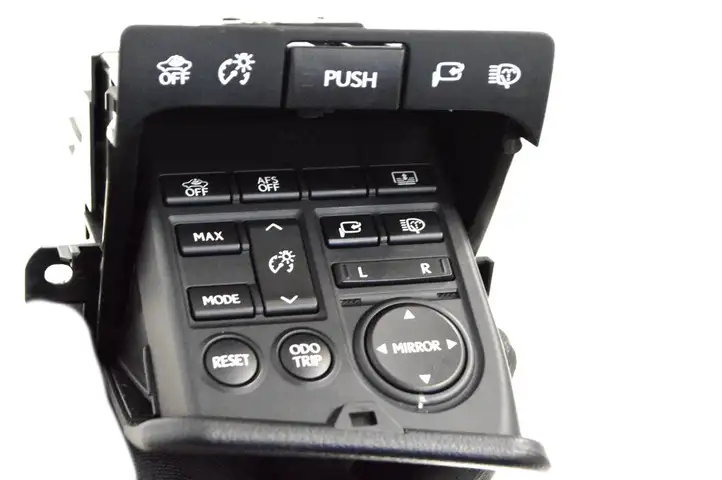Lexus GS 300 350 430 450h (2007 - 2011) GN69101970 Блок кнопок на панели — фото 2