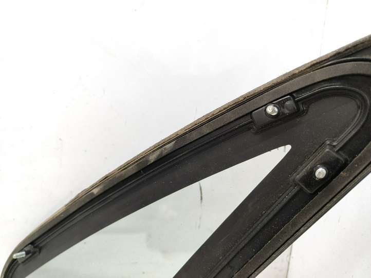 Suzuki Forenza (2003 - 2010)  43R000514 Заднее боковое стекло кузова