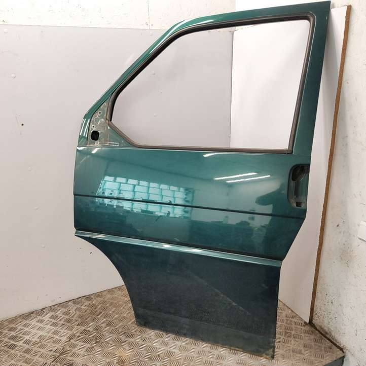 Volkswagen Transporter-Caravelle (1990 - 2003)   Дверь