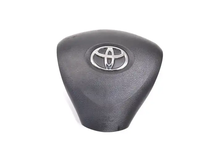 Toyota Auris 150 (2006 - 2012) Подушка безопасности руля — фото 1