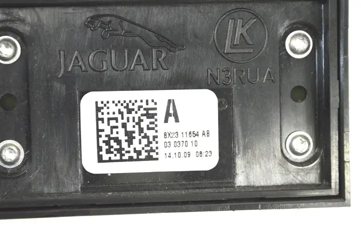 Jaguar XF X250 (2007 - 2015) 8X2311654AB Блок кнопок на панели — фото 4