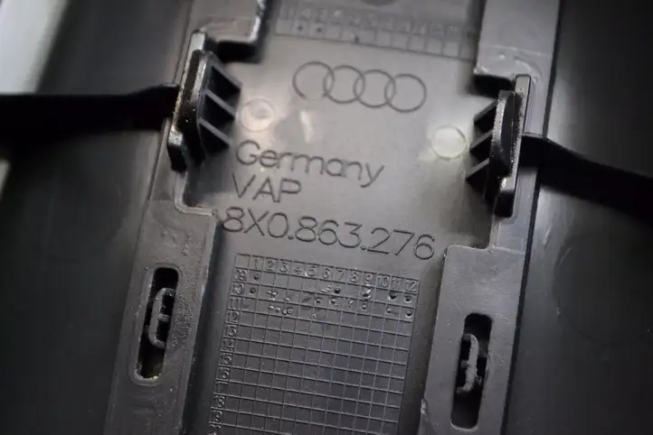Audi A1 (2010 - 2014) 8X0863276 Центральная консоль — фото 5