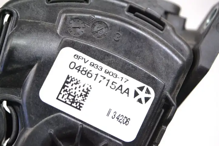 Audi A4 S4 B8 8K (2007 - 2011) 04861715AA Педаль акселератора — фото 4
