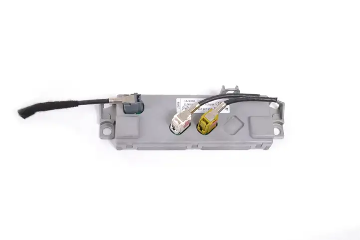 Audi A4 S4 B7 8E 8H (2004 - 2009) 5K5035225 Усилитель антенны — фото 2