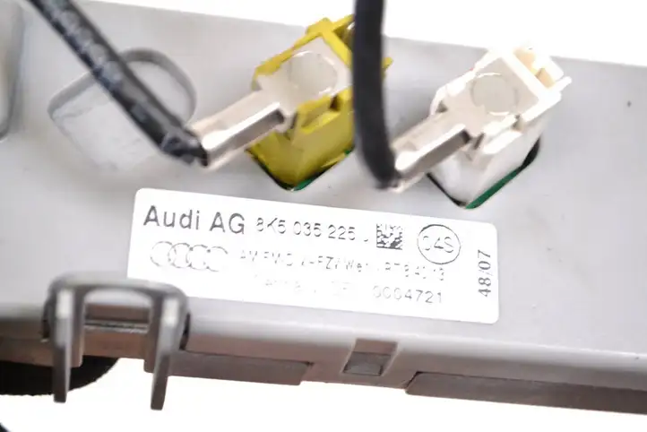 Audi A4 S4 B7 8E 8H (2004 - 2009) 5K5035225 Усилитель антенны — фото 5