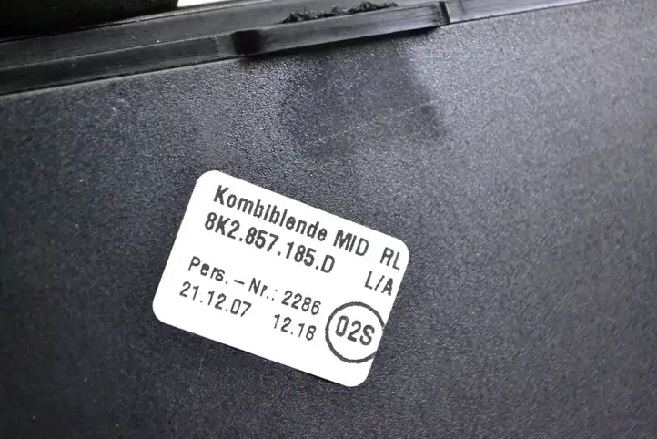Audi A4 S4 B7 8E 8H (2004 - 2009) 8K2857185D Декоративная планка — фото 5