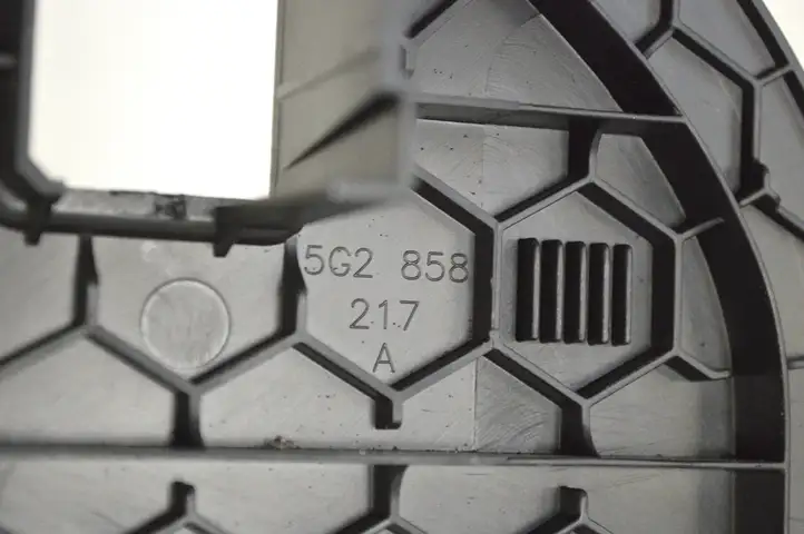 Volkswagen Golf VII (2013 - 2019) 5G2858217A Боковая отделка панели приборов — фото 5