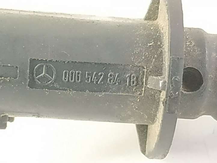 Mercedes-Benz E W212 (2009 - 2016)  0005428418 Датчик наружной температуры