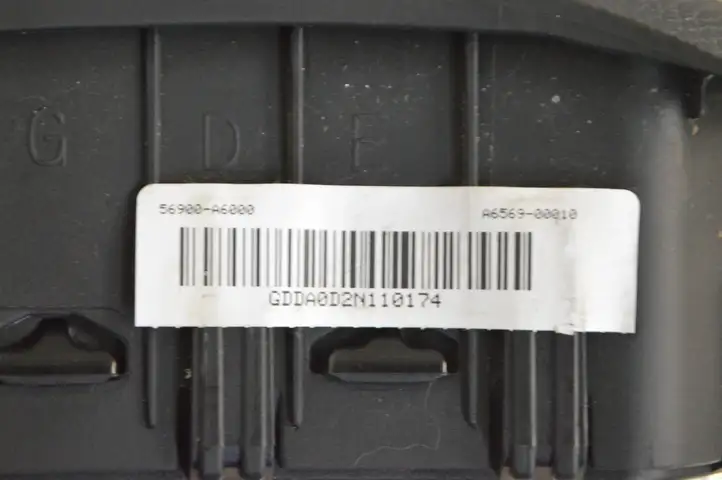 Hyundai i30 (2012 - 2015) 56900A6000 Подушка безопасности руля — фото 3