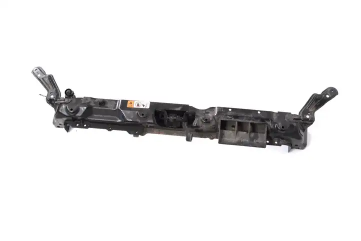 Hyundai i30 (2012 - 2015) Верхняя панель радиатора — фото 1