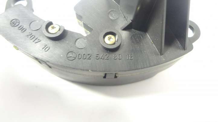 Mercedes-Benz E W211 (2002 - 2009)  0025428018 Датчик положения (угла) руля