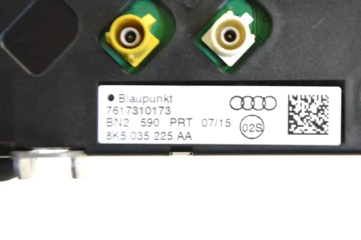 Audi A4 S4 B8 8K (2011 - 2015) 8K5035225AA Усилитель антенны — фото 4
