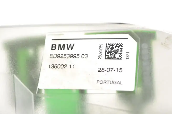 BMW i3 (2013 - ) 9253995 GPS антенна — фото 4