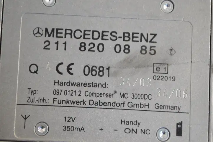 Mercedes-Benz ML W164 (2005 - 2011) A2118200885 Усилитель антенны — фото 5