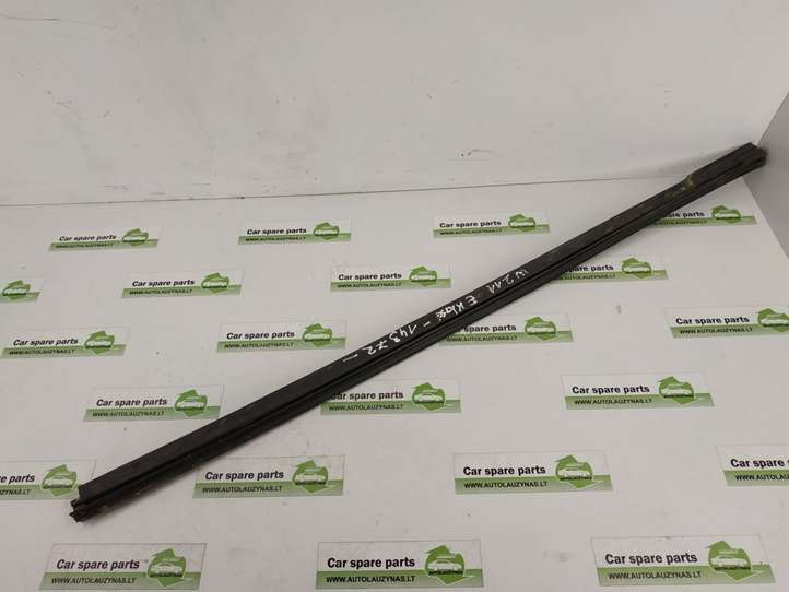Mercedes-Benz E W211 (2002 - 2009)  2116900498 Отделка стоек лобового стекла