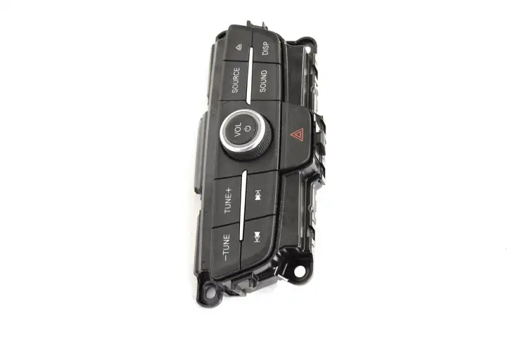 Ford Focus (2015 - 2019) F1ET18K811HD Включатель регулировки звука — фото 3