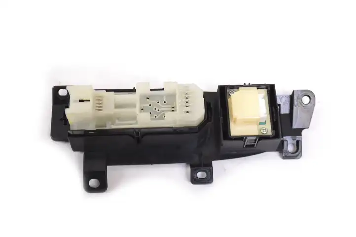 Lexus GS 300 350 430 450h (2007 - 2011) 8481030170 Блок кнопок стеклоподъемников — фото 3
