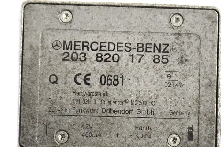 Mercedes-Benz SL R230 (2001 - 2012) A2038201785 Усилитель антенны — фото 5