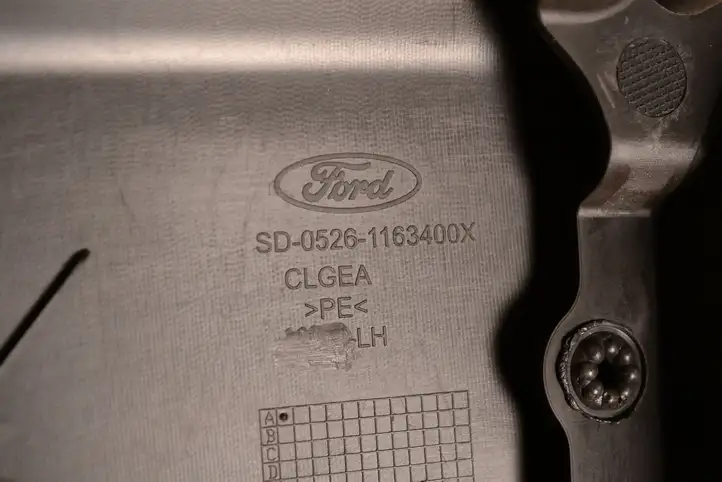 Ford Fiesta (2013 - 2017) Обшивка передней двери — фото 7